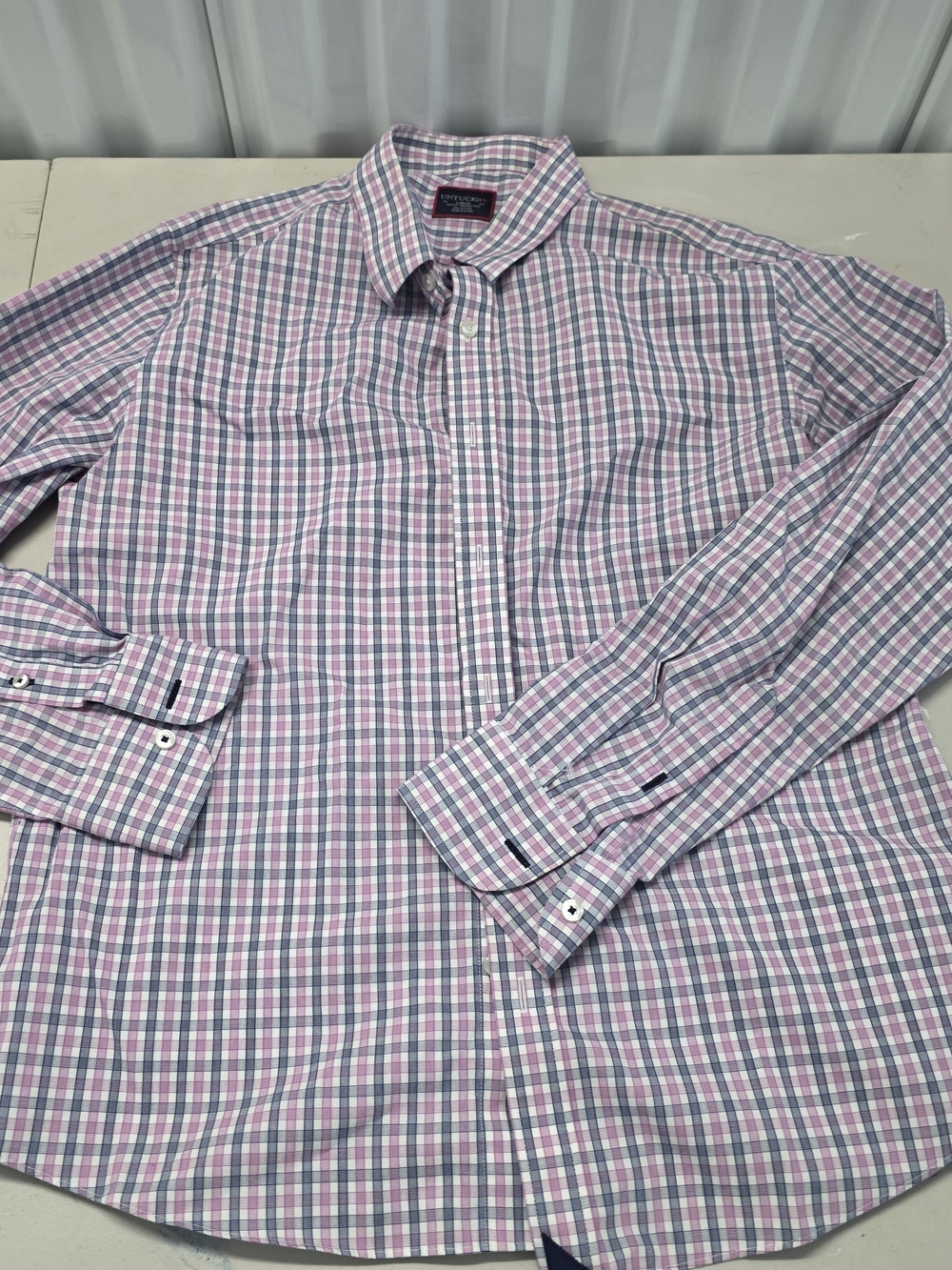Untuckit Button Down Shirt Men's Size Large